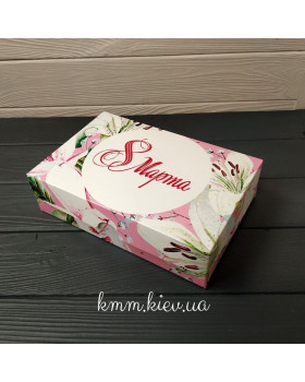 Коробка 8 березня Лілії 225х150х60мм