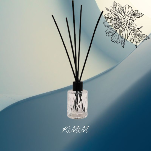 Комплект Аура Чорний для аромадифузору (флакон 50мл та 5 паличок з ротангу)