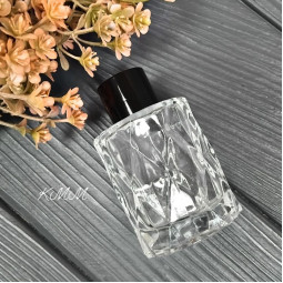 Комплект Аура Черный для аромадиффузора (флакон 50мл и 5 палочек из ротанга)-foto2