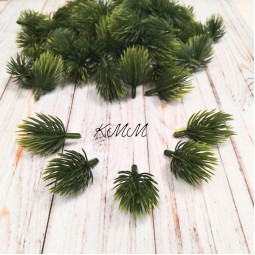 Добавка насадка Ветка ели маленькая 4см - 5шт