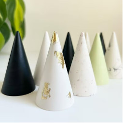 Форма силиконовая Конус - 10,3см х 5,8см-foto2