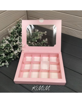 Коробка під цукерки з вікном, з ложементом на 12 осередків 200х156х30мм - Рожевий-foto2