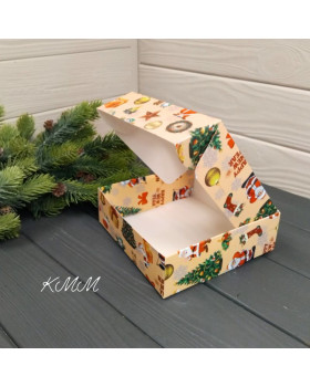 Коробка з круглим вікном Новорічна 150х150х50мм-foto2