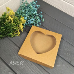 Коробка с окном Сердце 150х150х35 - Крафт-foto2