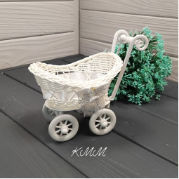 Кашпо Коляска с белой лентой 150ммх130мм