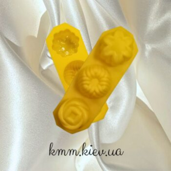 Силіконова форма планшет Кекс та 2 квітки (планшет 3шт) Силіконова форма планшет Кекс та 2 квітки (планшет 3шт)