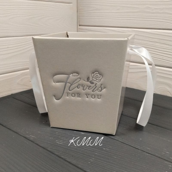 Трапеція з мікрогофри Flovers for you 150х140мм (L) колір в асортименті - Моко